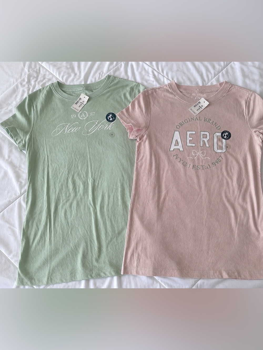 Aeropostale Women’s Graphic T-Shirt Bundle Size S NWT